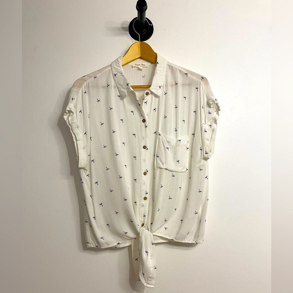 White button down with palm tree print